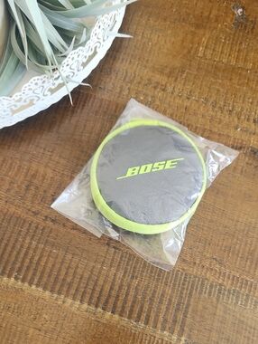 Bose Black and Neon Green Round Accessory Case For Ear Buds